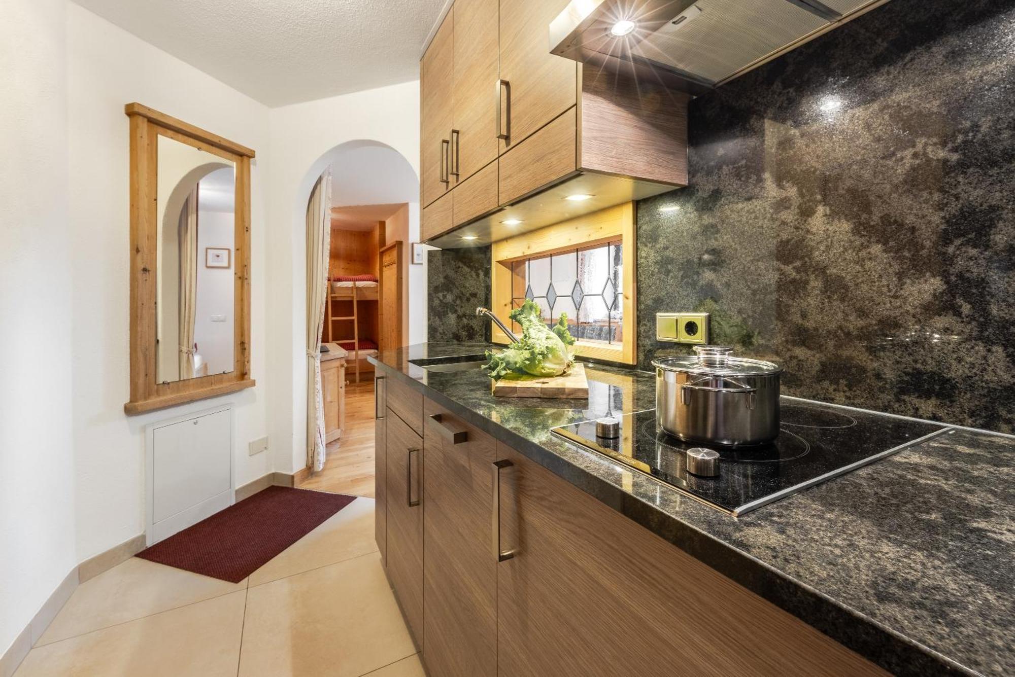 Apartment Ciasa Laoi Сан-Кассиано Экстерьер фото